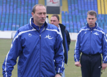 СИНЯ НОЩ 💙 ГРЪМ В СОФИЯ: Най-великото дерби на всички времена! ЦСКА и Левски поднасят незабавна класика. Научете повече на 👇👇👇