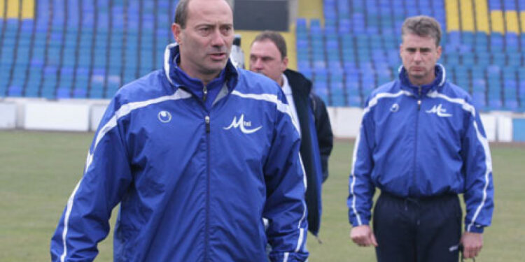 СИНЯ НОЩ 💙 ГРЪМ В СОФИЯ: Най-великото дерби на всички времена! ЦСКА и Левски поднасят незабавна класика. Научете повече на 👇👇👇