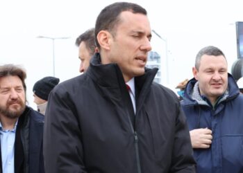 Какъв нов стадион на Левски!? Васил Терзиев не посмя да излезе след среща с топ-фенове на сините