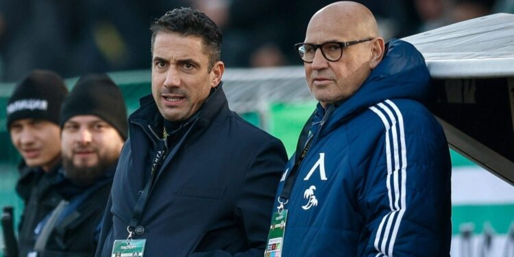 ЛЕВСКИ НОВИНИ: Левски София 💙 Шефът Веласкес каза, че отказвам да бъда провал, не заслужаваме да загубим по никакъв начин. Научете повече на 👇👇👇