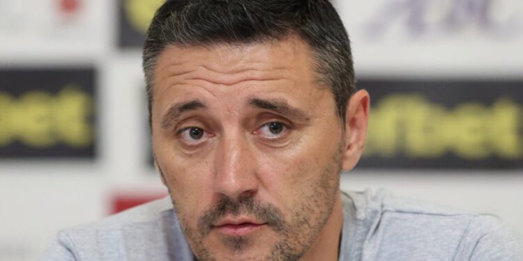 Душан Керкеф: Нуждая се от друг играч на тази позиция, той симулира контузия, за да ходи в клуб с момичета, не е сериозен и трябва да бъде заменен през лятото