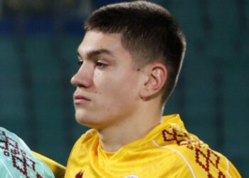 ЗАЩО СЕГА: Ясно е за колко време ЦСКА загуби Лапухов. Научете повече на 👇 👇 👇 