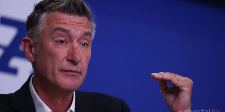 🔴🔴 ЦСКА СЕГА🔴🔴: Празник за Радослав Златков Направен по динамичен начин ..Щракнете върху връзката по-долу за повече 👇