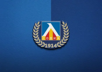 СЪГРЕШНО: КРАСИ ПЕТРОВ ХВЪРЛИ СВЕТЛИНА ПО ТРАНСФЕРНИТЕ ПЛАНОВЕ НА ЛЕВСКИ! . ЕКСКЛУЗИВНО ИНТЕРВЮ: Красимир Петров разкри амбициозните цели на Левски