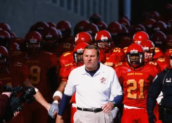 Would Barry Alvarez Have Built a Miami Super-Dynasty in 2001?”