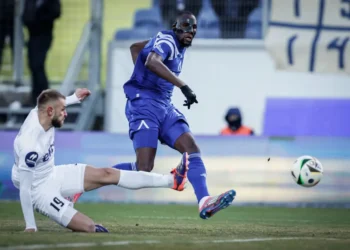 „СИНЯ“ ЛУДОСТ В ДОБАВЕНО ВРЕМЕ 2! “ЛЕВСКИ” СТИГНА ДО 3:3 СЪС “СЛАВИЯ” Левски изигра втори пореден изключително луд мач и буквално се върна от нищото в добавеното време!