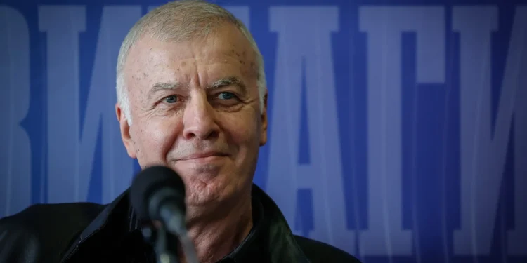 ШОКИРАЩАТА КЕТА НА СИРАКОВ: ЛЕВСКИ СОФИЯ ЩЕ БЪДЕ БЕЗ ДЪЛГОВЕ САМО ДО 12 МЕСЕЦА! 🕒💸