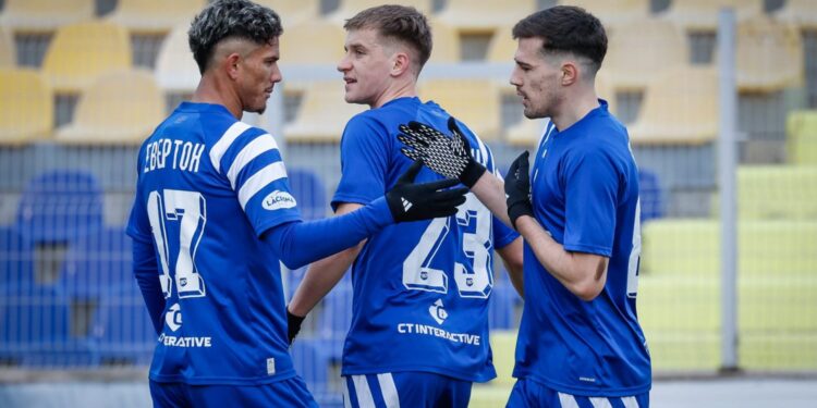 СИН 💙 ГРЪМ: Топ 3 отбора, които ще разклатят основата на Купата на България Левски. Научете повече на 👇👇👇