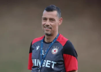 ЦСКА София претърпя още две контузии по време на международните мачове снощи, което предизвика притеснения в борбата за титлата