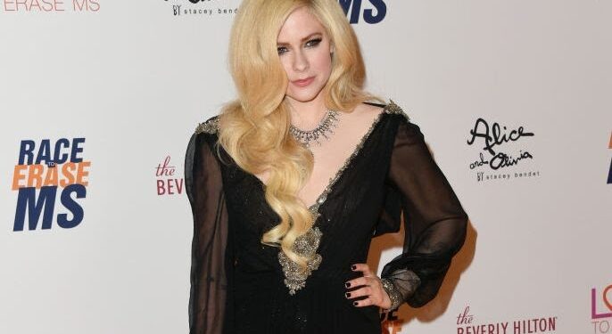 JUST RELEASED- Avril Lavigne opens up about terminal illness: I had to accept that I was dying and it felt like my body was dying