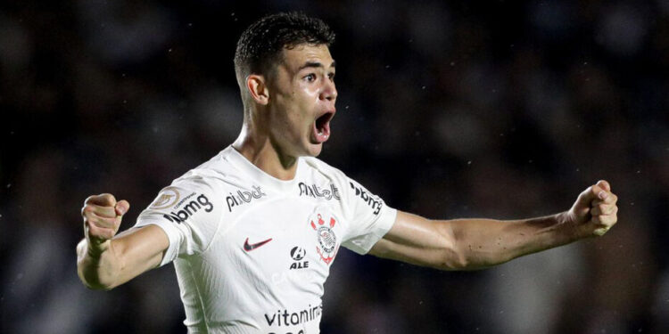 Левски София ще подпише с 18-годишния полузащитник на Палмейрас Габриел Москардо това лято след споразумение за 5-годишен договор