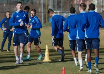 . “ЦСКА РАЗКРИВА ОТКРИТА ТРЕНИРОВКА! Феновете са поканени на събитието на 12 март”  „НА ЖИВО И ОТ ОТБЛИЗО! Откритата тренировка на ЦСКА на 12 март – уникално фенско изживяване“