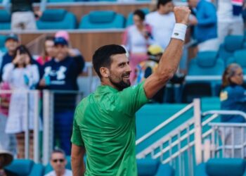 Джокович доминира срещу Музети в Маями, за да стигне до 1/4-финалите и да затвори устите на критиците