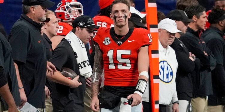 Carson Beck car theft: Miami QB’s Mercedes reportedly found, Lamborghini still missing