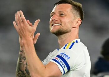 Бившият капитан на Лийдс Купър се присъедини към ЦСКА София