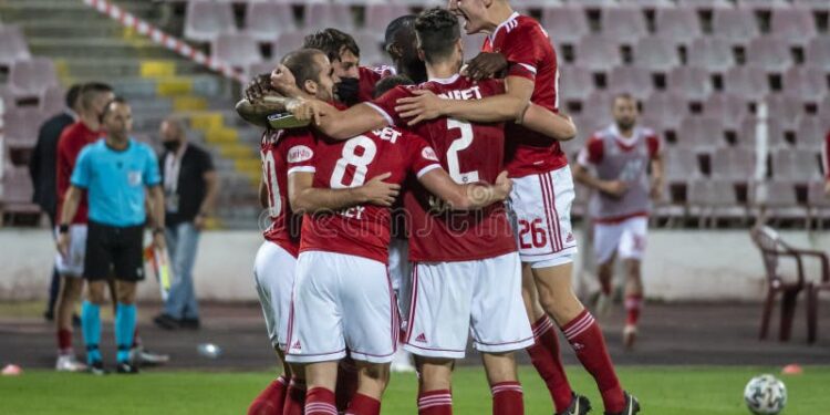 НАРУШЕНИЕ: Три важни трансферни цели на ЦСКА София 🔴⚪ бяха разкрити на Коучинг среща за борба за титлата, последната ще ви шокира. Научете повече на 👇 👇 👇