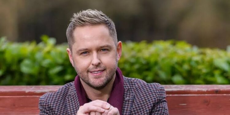 Derek Ryan Set to Release a Hit Album Titled…