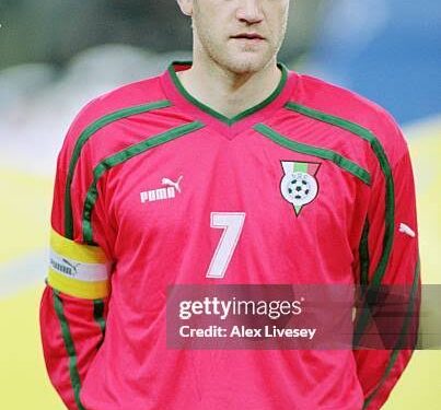 Левски София се свърза с помощния треньор на Пирин Благоевград Мариан Христов като възможен заместник на Хулио Велаcкес