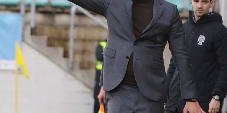 Левски на треньорския самит обяви списък с трима играчи, които трябва да купят, ако искат да спечели трофеи, третият ще ви шокира