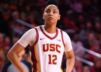 UCLA Players Extend Support to Rival JuJu Watkins While Preparing for Ole Miss in March M