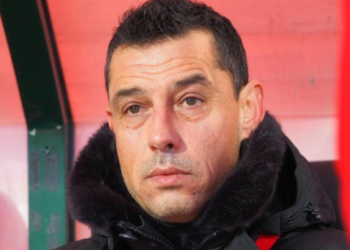 Скандалът продължава: Берое оплю мощно Томаш, ще сезира ФИФА. Научете повече на 👇 👇 👇