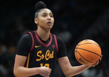 We Were Robbed of a JuJu Watkins March Madness Run