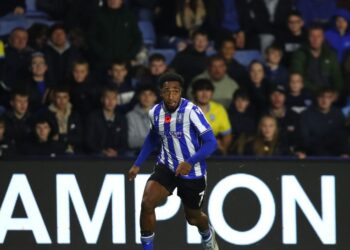 На Острова твърдят, че в Левски са хвърлили око на футболист от Лига 1