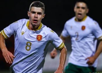 ЦСКА София в пълен страх от загуба, Станислав Шопов без пари, на фона на сагата с договора, тъй като вече са излезли с това стратегическо решение