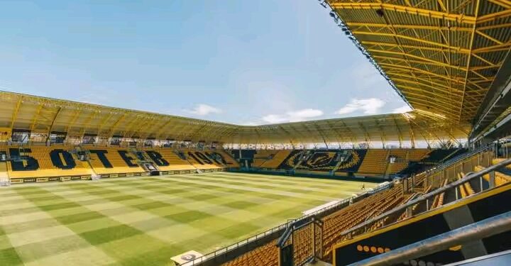 Жълто 🟡 Зазоряване?  Ботев Пловдив обмисля ново начало, ако Керкез напусне.  Прочетете цялата история на 👇 👇 👇