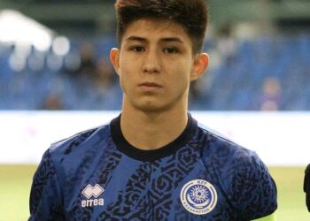 ЦСКА София изглежда близо до подпис с казахстанския 15-годишен голмайстор Дастан Сатпаев, от Челси, тъй като са в преговори