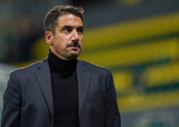 Треньорът на Левски София Хулио Веласкес идентифицира списък с желани трансфери и го представя на борда на клуба. Кой играч от този списък е вашият любим?