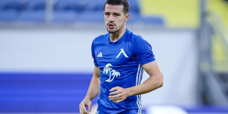 Време е за висок полет: Джо Коул вярва, че е дошъл подходящият момент Марин Петков от Левски София да напусне „Герена“