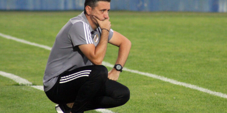 Ботев Пловдив Предлага Нов Договор на Треньора Душан Керкез Преди Изтичането на Настоящия Му, Тъй Като Го Виждат Като Настоящето и Бъдещето