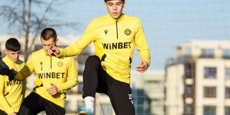 Ботевският вундеркинд все по-близо до трансфер в Милан след официална оферта