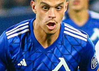 ШОК! Ел Джемили НАПУСКА Левски? Ето ГОРЕЩАТА истина за заплатата му!