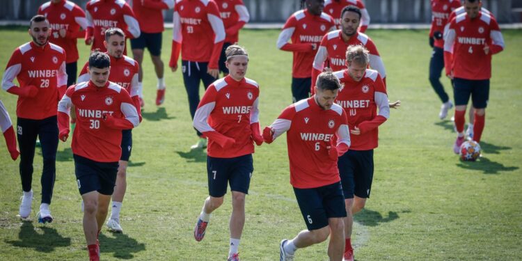 ДОКЛАД ОТ ЦСКА СОФИЯ: Подготовка за слава – тактически промени и фокус върху физическата форма!. Научете повече на 👇 👇 👇 