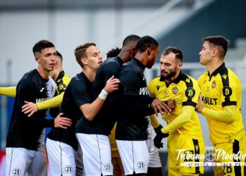 Значителни промени предстоят в българския клубен футбол, тъй като Българският футболен съюз (БФС) обмисля намаляване на броя на отборите, участващи в елитната Първа лига