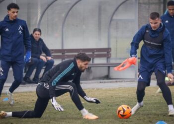 КРАЯТ НА ЕДИН ВРАТАР: Сензационни разкрития за бъдещето на Левски!