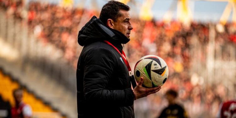 Човек, който създава треньори в България: Не харесвам футбола на Томаш, казвал съм му го директно