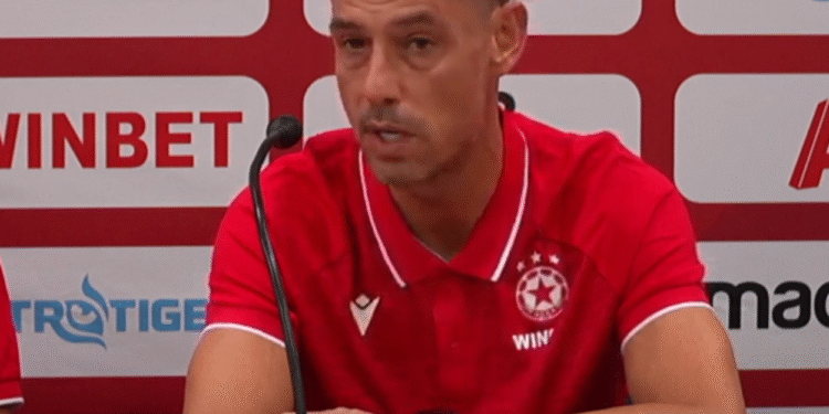 Александър Томаш ще остане в ЦСКА София, тъй като ръководството на клуба му има доверие за следващия сезон и бъдещето