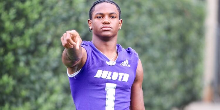 DECOMMITTED: South Carolina Loses DB Commit in 2026 Class, Peyton Dyer