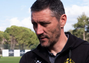 Бордът на Ботев Пловдив потвърди: Душан Керкез продължава като треньор и през следващия сезон.