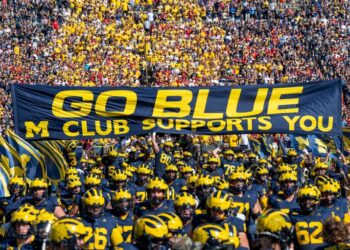 Underwood’s Off-Field Touchdown & the Wolverines’ On-Field Pursuit!