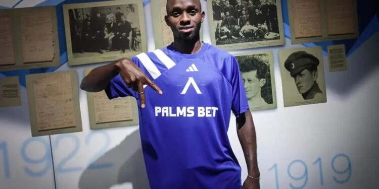 ПРОБИВЪТ НА ИКЕНА: Нова глава за полузащитника. Научете повече за статията на 👇👇👇