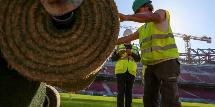 Знак отгоре?  „С нас Бог“ се появява в 🔴⚪ Новата крепост на ЦСКА!.  Прочетете цялата история на 👇 👇 👇