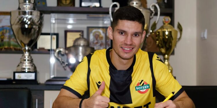 РК Ланс насочи поглед към гръцки защитник: Пакет от 2.3 милиона евро за Константинос Балогианиc