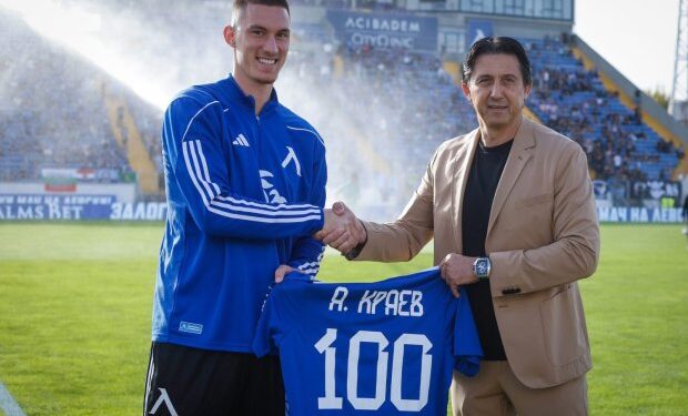 ШОКИРАЩО ЗАВРЪЩАНЕ! Бившият любимец на феновете Адриан Краев забелязан обратно на тренировъчната база на Левски – Какво означава това?!