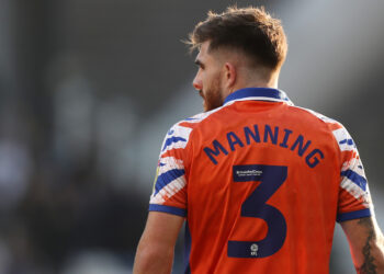 Ботев Пловдив 🟡⚫ Шокиращо подписване на защитника на изпадналия Саутхемптън Райън Манинг!. Научете повече на 👇 👇 👇