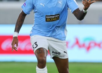 ΑΠΟΕΛ συμφωνεί σε συμφωνία για την απόκτηση του Βραζιλιάνου επιθετικού της Πάφου, Άντερσον Σίλβα (27 ετών), με 4ετές συμβόλαιο, μετά το δανεισμό του στην Πάφο