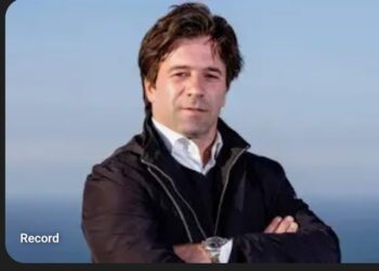 Ο προπονητής της ΑΠΟΕΛ, Χοσέ Ντομίνγκεθ, υπέβαλε λίστα τεσσάρων παικτών που ο σύλλογος πρέπει οπωσδήποτε να αποκτήσει στο καλοκαιρινό μεταγραφικό παράθυρο, αν θέλει να κερδίσει τα πάντα την επόμενη σεζόν, το τέταρτο άτομο στη λίστα θα σας σοκάρει